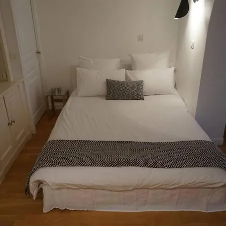 Apartment Le Calme A 2 Pas De Paris *